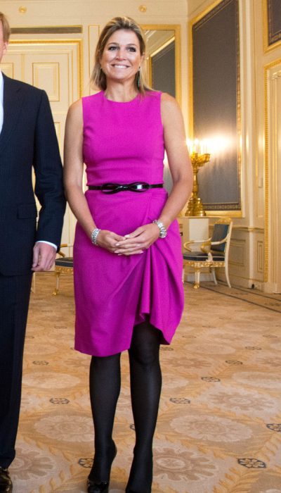 Moet Wedstrijd Frustrerend Origami-jurk van Michael Kors - Modekoningin Máxima