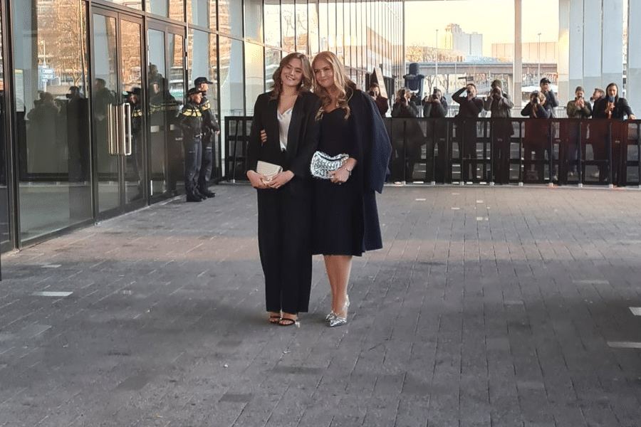 Verrassing Amalia En Ariane Zijn Bij Koningsdagconcert Modekoningin Máxima
