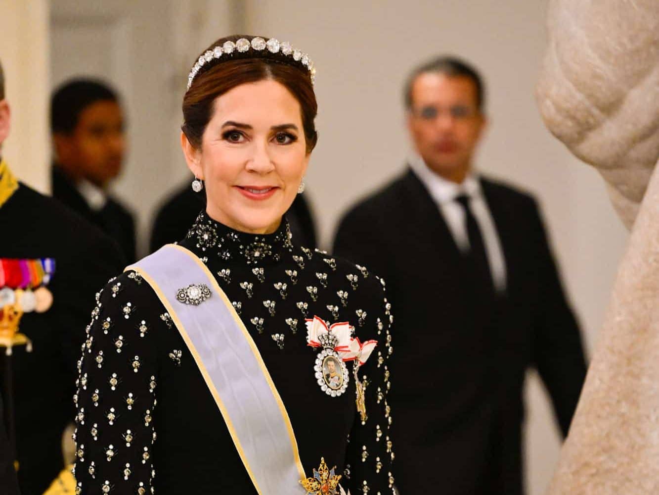 Queen Mary Dazzles in New Tiara During Egypt State Visit