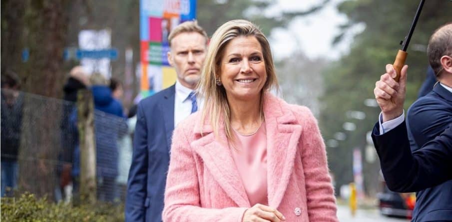 Máxima nieuwe outfit roze