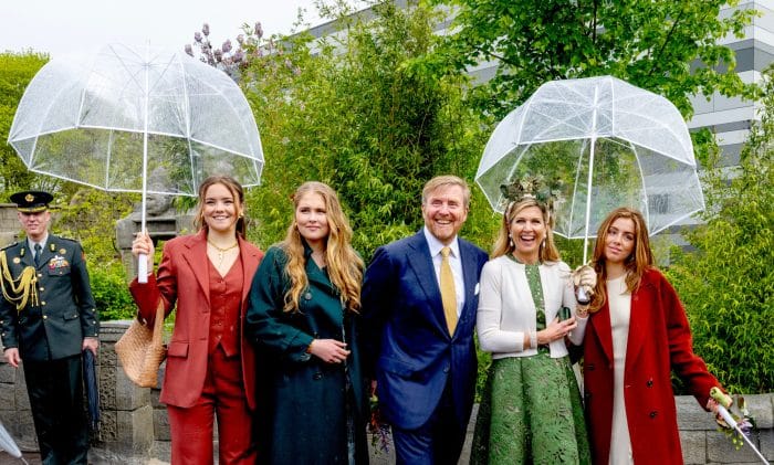 Koningsdag regen paraplu